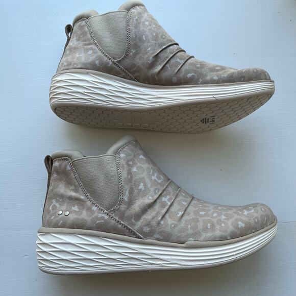 Ryka Water Repellent Wedgie Ankle Boots Niah Animal Tan Womens 7 M - Picture 5 of 12